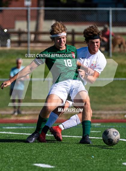 Thumbnail 2 in Smoky Hill vs Denver East photogallery.