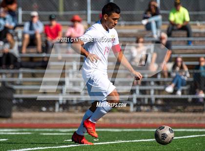 Thumbnail 1 in Smoky Hill vs Denver East photogallery.