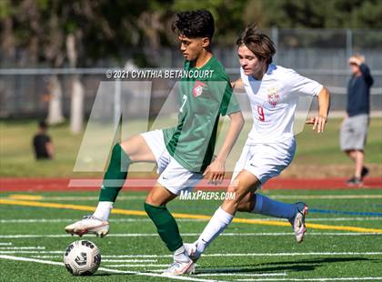 Thumbnail 1 in Smoky Hill vs Denver East photogallery.