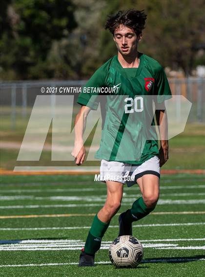 Thumbnail 3 in Smoky Hill vs Denver East photogallery.