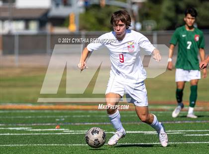 Thumbnail 1 in Smoky Hill vs Denver East photogallery.