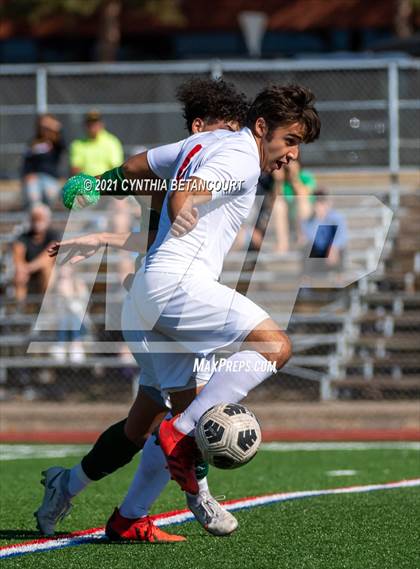 Thumbnail 2 in Smoky Hill vs Denver East photogallery.