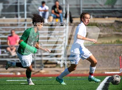 Thumbnail 3 in Smoky Hill vs Denver East photogallery.