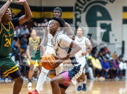 Thumbnail 1 in E.E. Smith vs. Pine Forest photogallery.