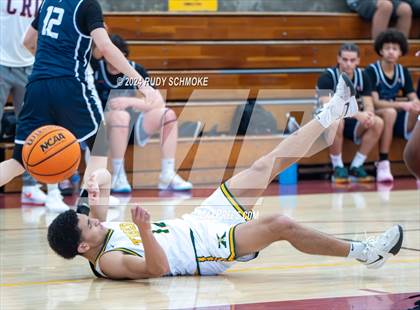 Thumbnail 3 in Eastside Catholic vs. St. Xavier (Torrey Pines Holiday Classic) photogallery.