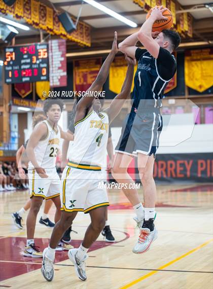 Thumbnail 3 in Eastside Catholic vs. St. Xavier (Torrey Pines Holiday Classic) photogallery.