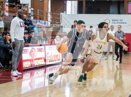 Thumbnail 3 in Eastside Catholic vs. St. Xavier (Torrey Pines Holiday Classic) photogallery.