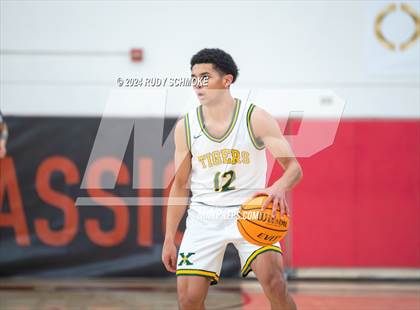Thumbnail 3 in Eastside Catholic vs. St. Xavier (Torrey Pines Holiday Classic) photogallery.