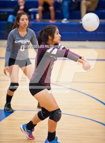 Thumbnail 2 in University Prep @ Excelsior Charter photogallery.
