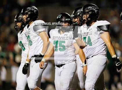 Thumbnail 2 in Skutt Catholic @ Gretna photogallery.