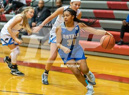 Thumbnail 1 in Springboro vs. Hamilton Southeastern (North Central Holiday Invite) photogallery.