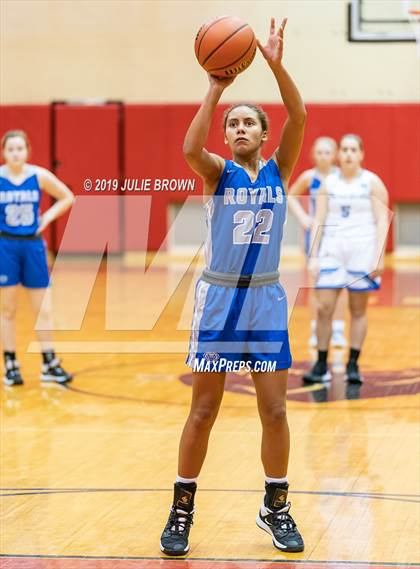 Thumbnail 2 in Springboro vs. Hamilton Southeastern (North Central Holiday Invite) photogallery.