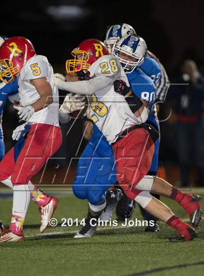 Thumbnail 1 in Roxana @ Freeburg photogallery.