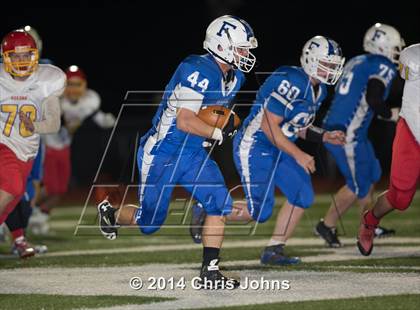 Thumbnail 1 in Roxana @ Freeburg photogallery.