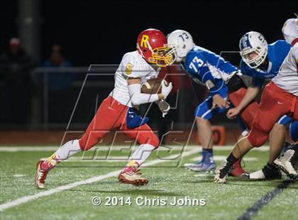 Thumbnail 1 in Roxana @ Freeburg photogallery.