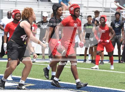 Thumbnail 3 in Mater Dei vs. Centennial  (Brave 8 Invitational) photogallery.