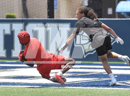 Thumbnail 2 in Mater Dei vs. Centennial  (Brave 8 Invitational) photogallery.
