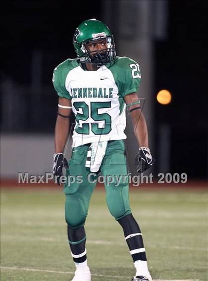 Thumbnail 1 in Kennedale vs. Pittsburg (Texas 3A Region II D2 Playoffs) photogallery.