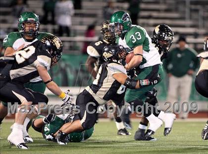 Thumbnail 3 in Kennedale vs. Pittsburg (Texas 3A Region II D2 Playoffs) photogallery.