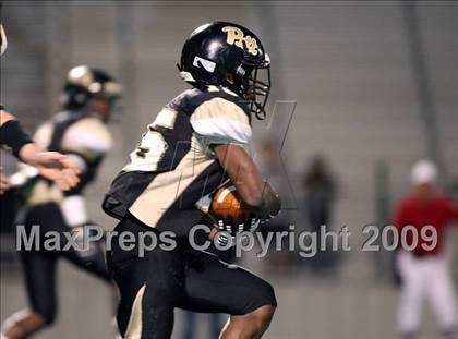 Thumbnail 3 in Kennedale vs. Pittsburg (Texas 3A Region II D2 Playoffs) photogallery.