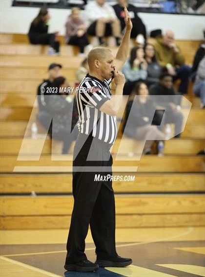 Thumbnail 1 in Central Valley vs Mohawk Area (Central Valley Roundball Holiday Classic) photogallery.