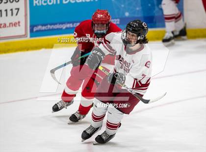 Thumbnail 3 in Hingham @ Concord (Scrimmage) photogallery.