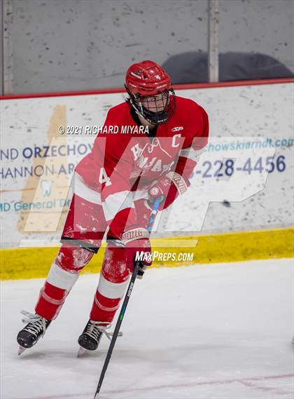 Thumbnail 2 in Hingham @ Concord (Scrimmage) photogallery.