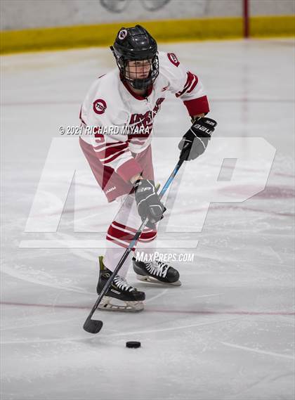 Thumbnail 3 in Hingham @ Concord (Scrimmage) photogallery.