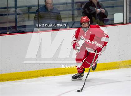 Thumbnail 2 in Hingham @ Concord (Scrimmage) photogallery.