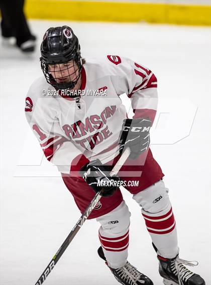 Thumbnail 3 in Hingham @ Concord (Scrimmage) photogallery.