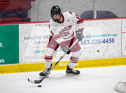 Thumbnail 1 in Hingham @ Concord (Scrimmage) photogallery.