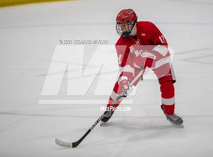 Thumbnail 3 in Hingham @ Concord (Scrimmage) photogallery.
