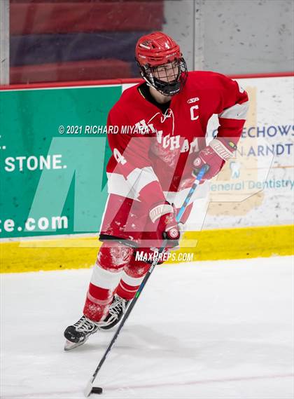 Thumbnail 2 in Hingham @ Concord (Scrimmage) photogallery.