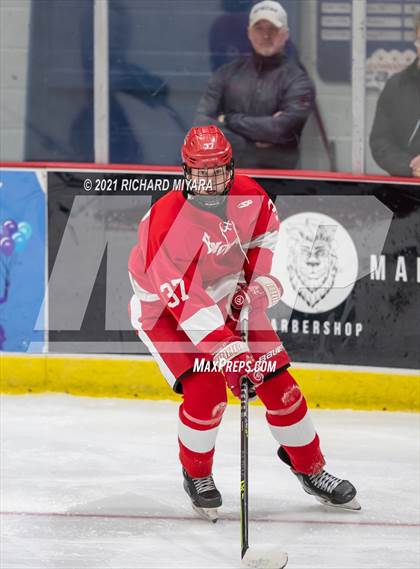 Thumbnail 1 in Hingham @ Concord (Scrimmage) photogallery.