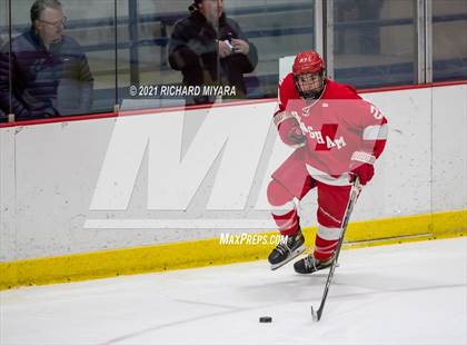 Thumbnail 3 in Hingham @ Concord (Scrimmage) photogallery.