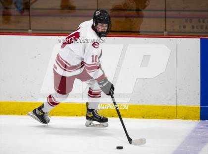 Thumbnail 3 in Hingham @ Concord (Scrimmage) photogallery.