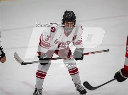 Thumbnail 3 in Hingham @ Concord (Scrimmage) photogallery.