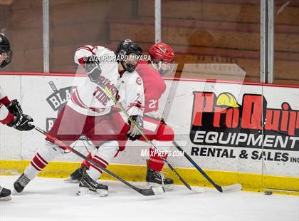 Thumbnail 2 in Hingham @ Concord (Scrimmage) photogallery.