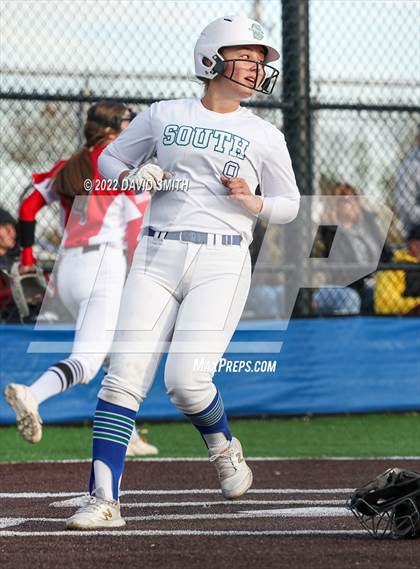 Thumbnail 2 in Ozark @ Blue Springs South (MSHSAA Class 5 Quarterfinal) photogallery.