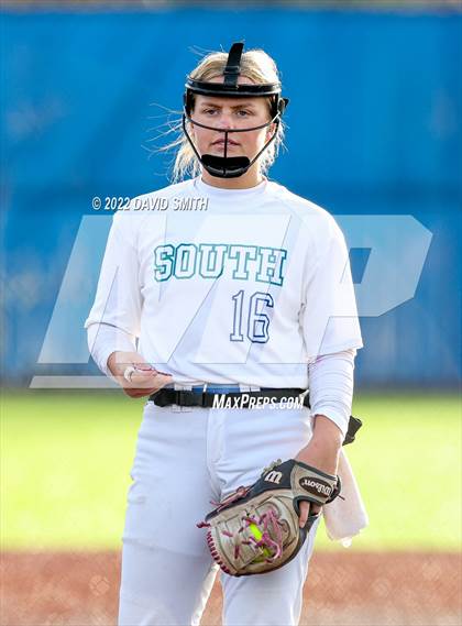 Thumbnail 3 in Ozark @ Blue Springs South (MSHSAA Class 5 Quarterfinal) photogallery.