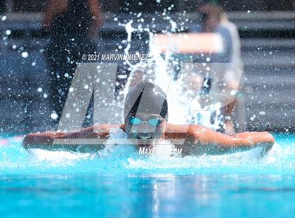 Thumbnail 2 in Oaks Christian vs De Toledo photogallery.