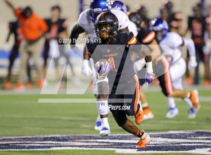 Thumbnail 1 in North Little Rock vs. Catholic-B.R. (Battle on the Border) photogallery.