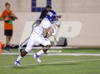 Thumbnail 3 in North Little Rock vs. Catholic-B.R. (Battle on the Border) photogallery.