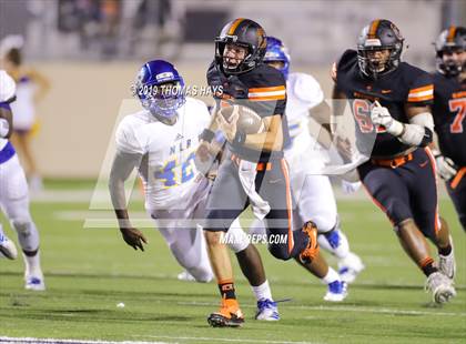 Thumbnail 1 in North Little Rock vs. Catholic-B.R. (Battle on the Border) photogallery.