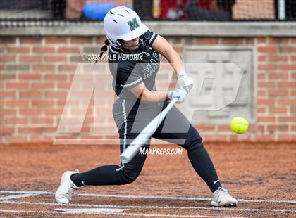 Thumbnail 2 in Mason vs. Centerville (OHSAA D1 Regional Semifinal) photogallery.