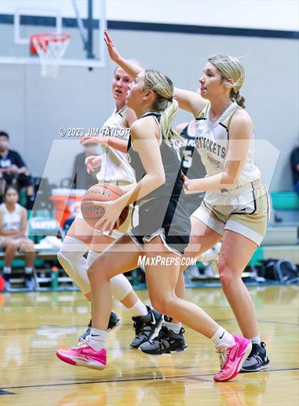 Thumbnail 3 in Meridian vs Graford (Relentless Runnin' Cats Classic) photogallery.