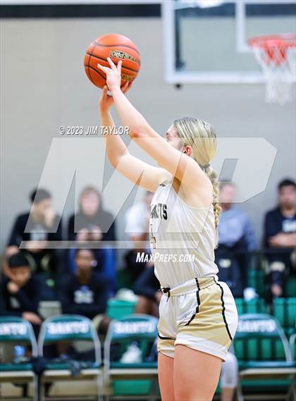 Thumbnail 1 in Meridian vs Graford (Relentless Runnin' Cats Classic) photogallery.