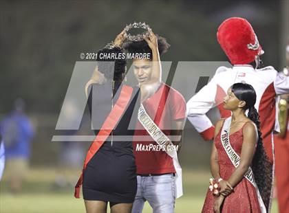 Thumbnail 2 in Cape Fear @ Seventy-First photogallery.