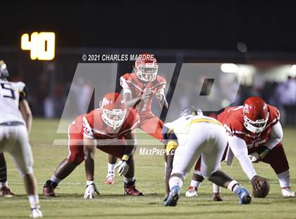 Thumbnail 2 in Cape Fear @ Seventy-First photogallery.
