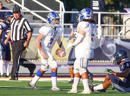 Thumbnail 3 in Bellarmine College Prep vs. Serra photogallery.